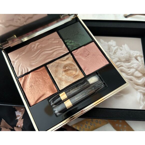 Lancôme Richelieu Wing Makeup/ Eyeshadow Palette -The Louvre Collection $89 Rare - Picture 7 of 9